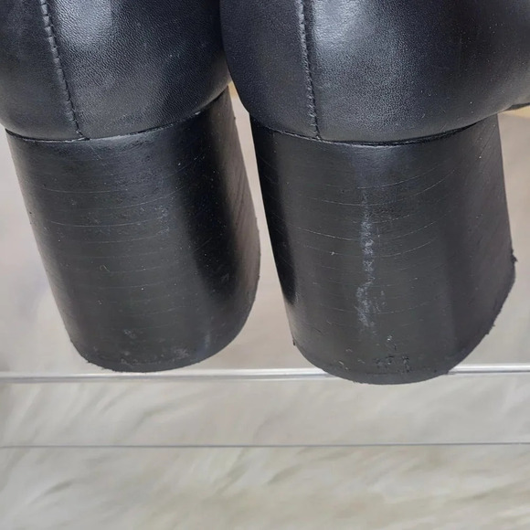 Marc Fisher Womens‎ 9.5 Black Leather Pointy Toe Minimalist Sexy Heeled Bootie - Picture 9 of 13